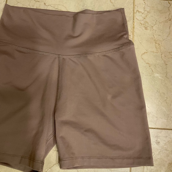 Kihk Biker Shorts In Taupe, High Waist Elastic Band, All Over Snug Fit, Sz S - Picture 4 of 10
